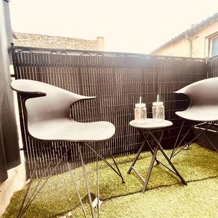 Le Coeur De Nimes Apartment Екстериор снимка